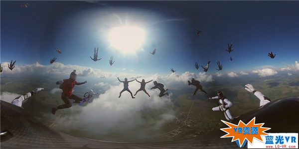 高空翼装跳伞VR视频下载 92MB 极限刺激类