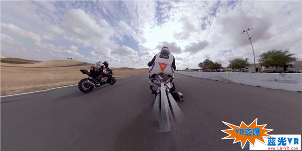 超级摩托车下载 143MB 极限刺激类VR视频